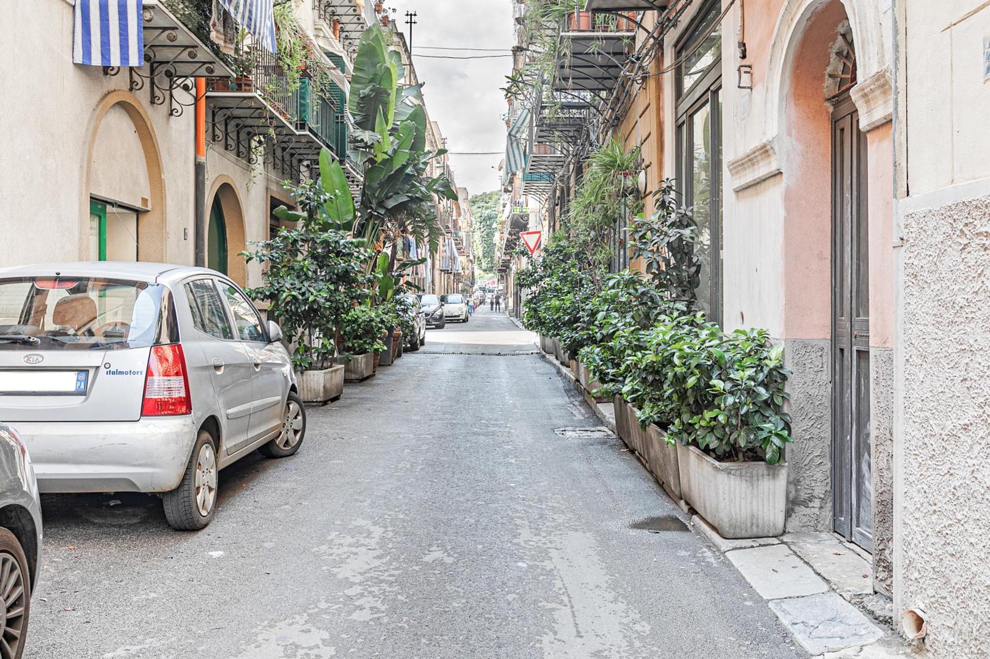 Palazzo Dei Normanni Stylish Apartment ปาแลร์โม ภายนอก รูปภาพ